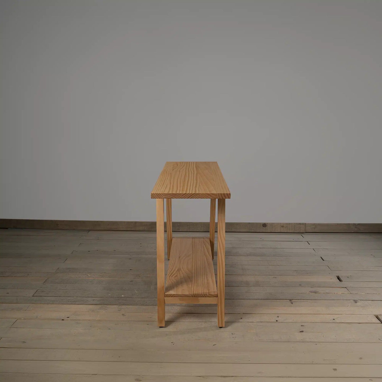 Arrimo Accadia en Madera Nativa Solida hecho en Chile