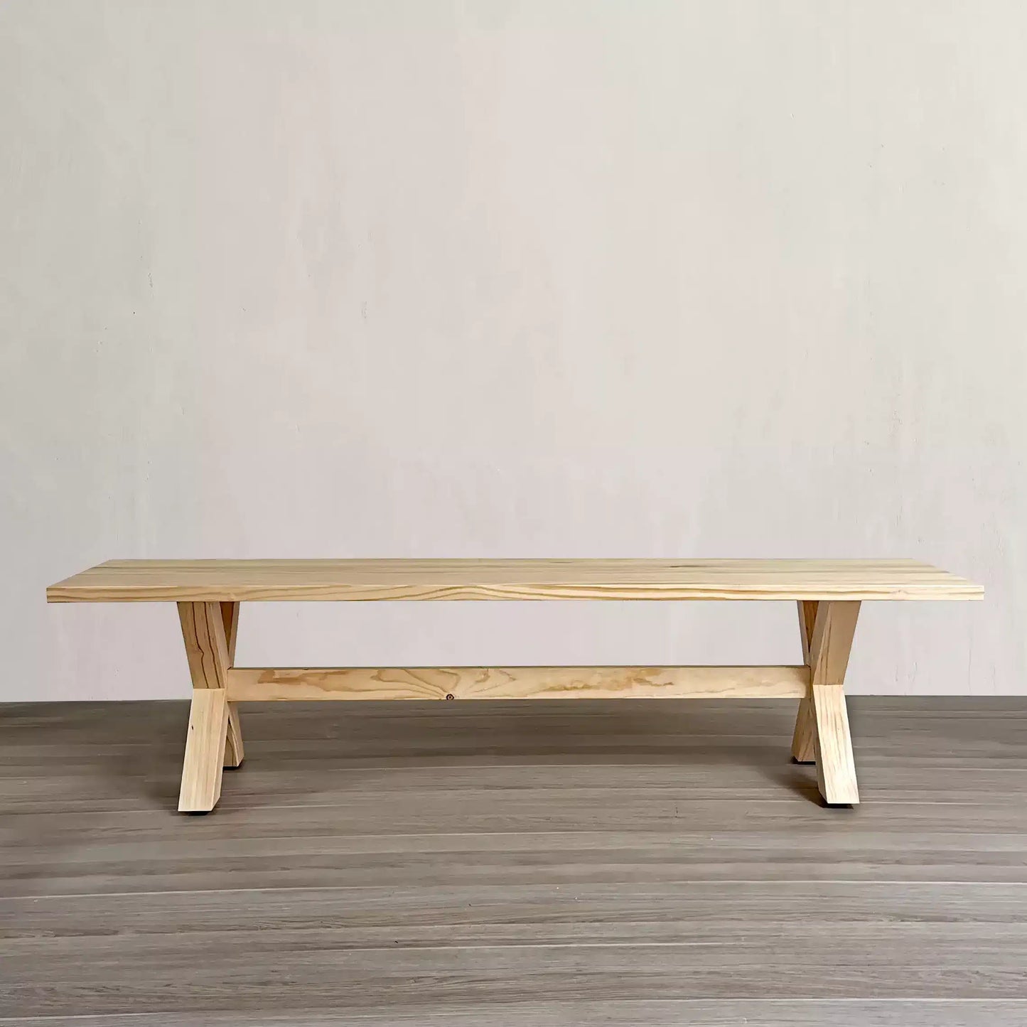 Banqueta Pancarana en Madera Nativa Solida hecho en Chile