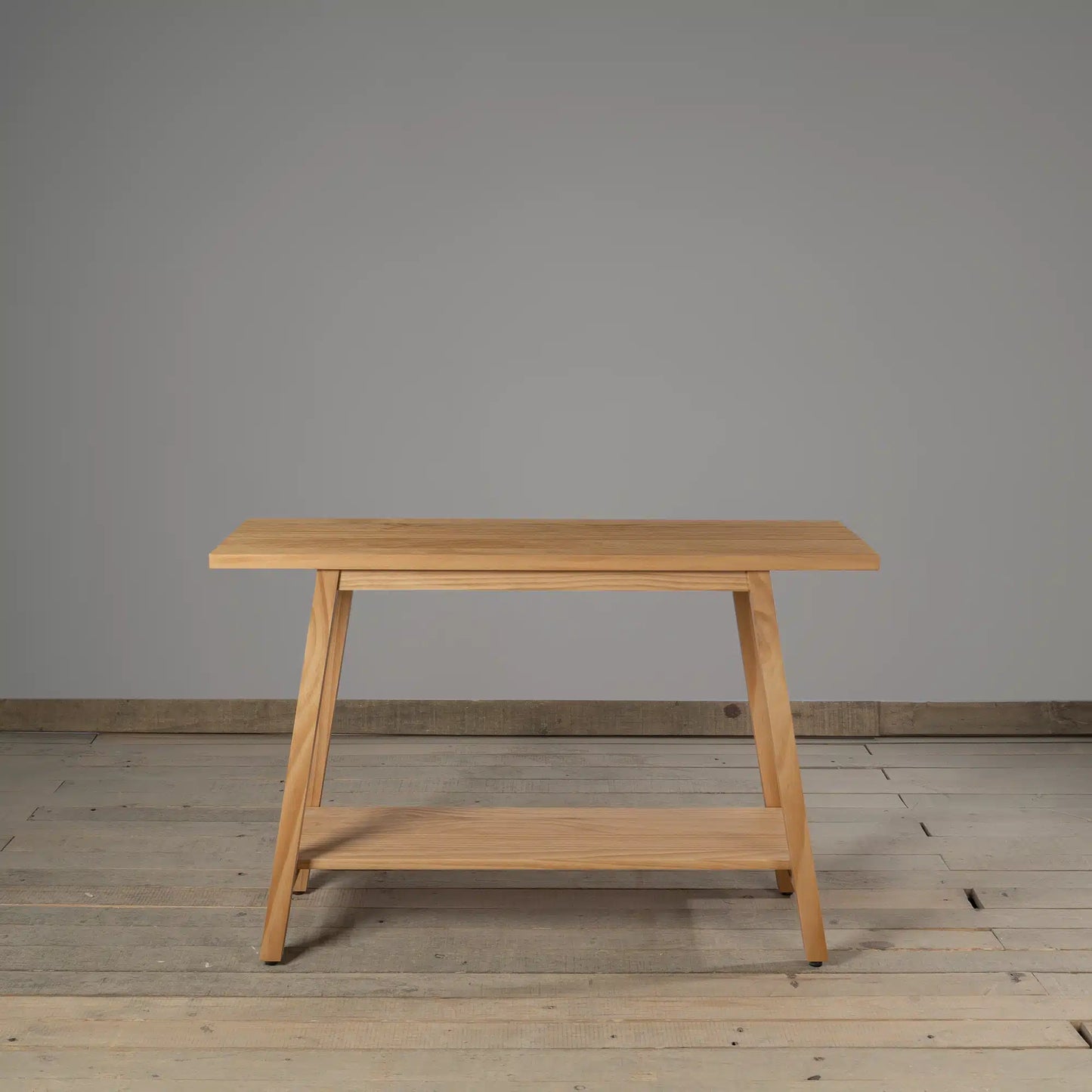 Arrimo Accadia en Madera Nativa Solida hecho en Chile