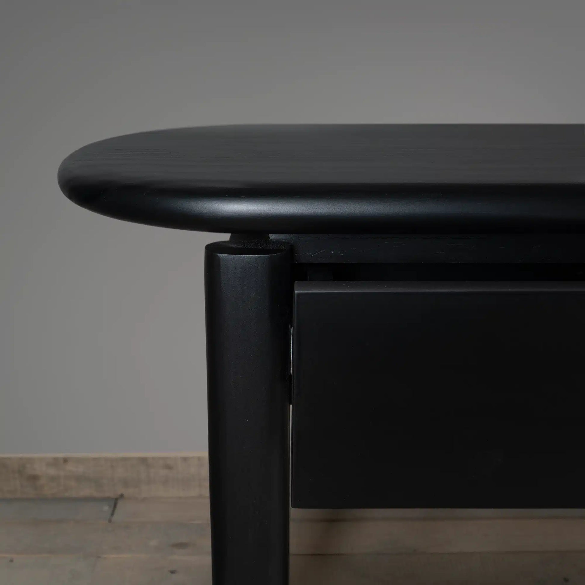 Arrimo Barbianello en Madera Nativa Solida hecho en Chile