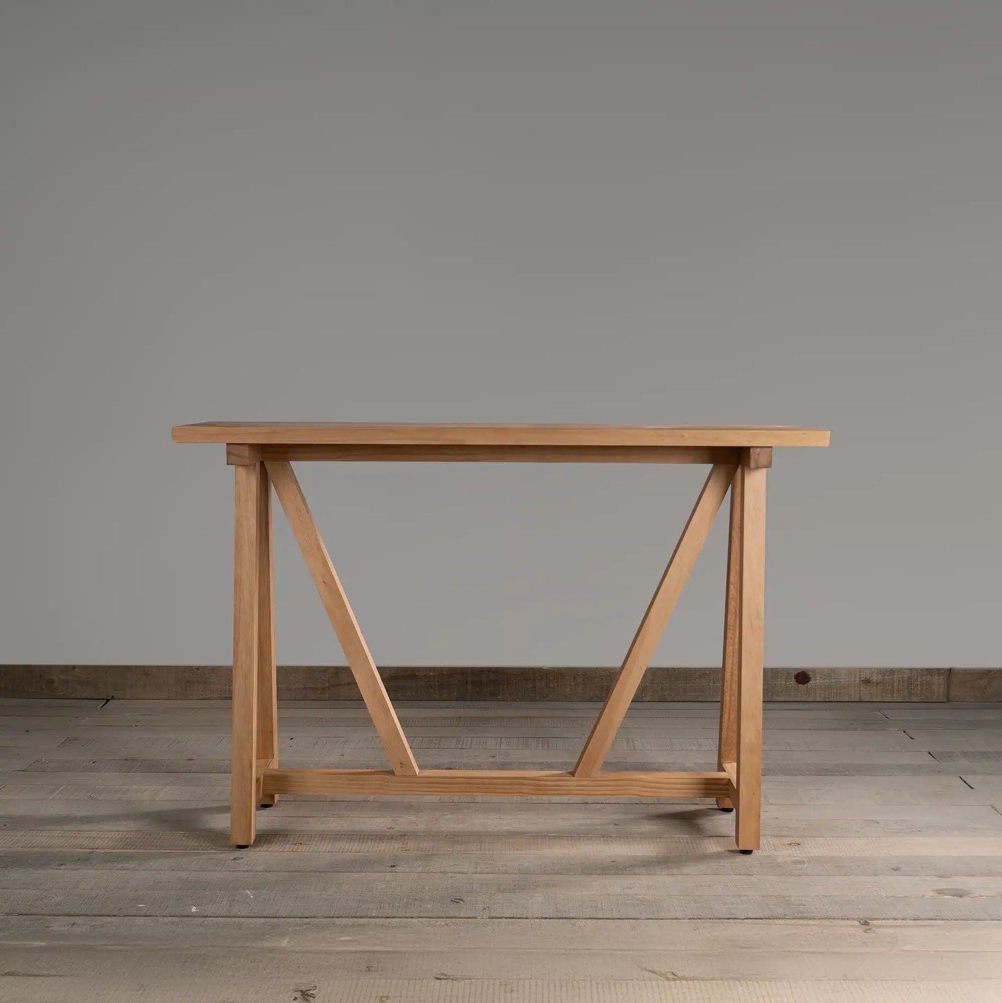 Arrimo Daiano en Madera Nativa Solida hecho en Chile