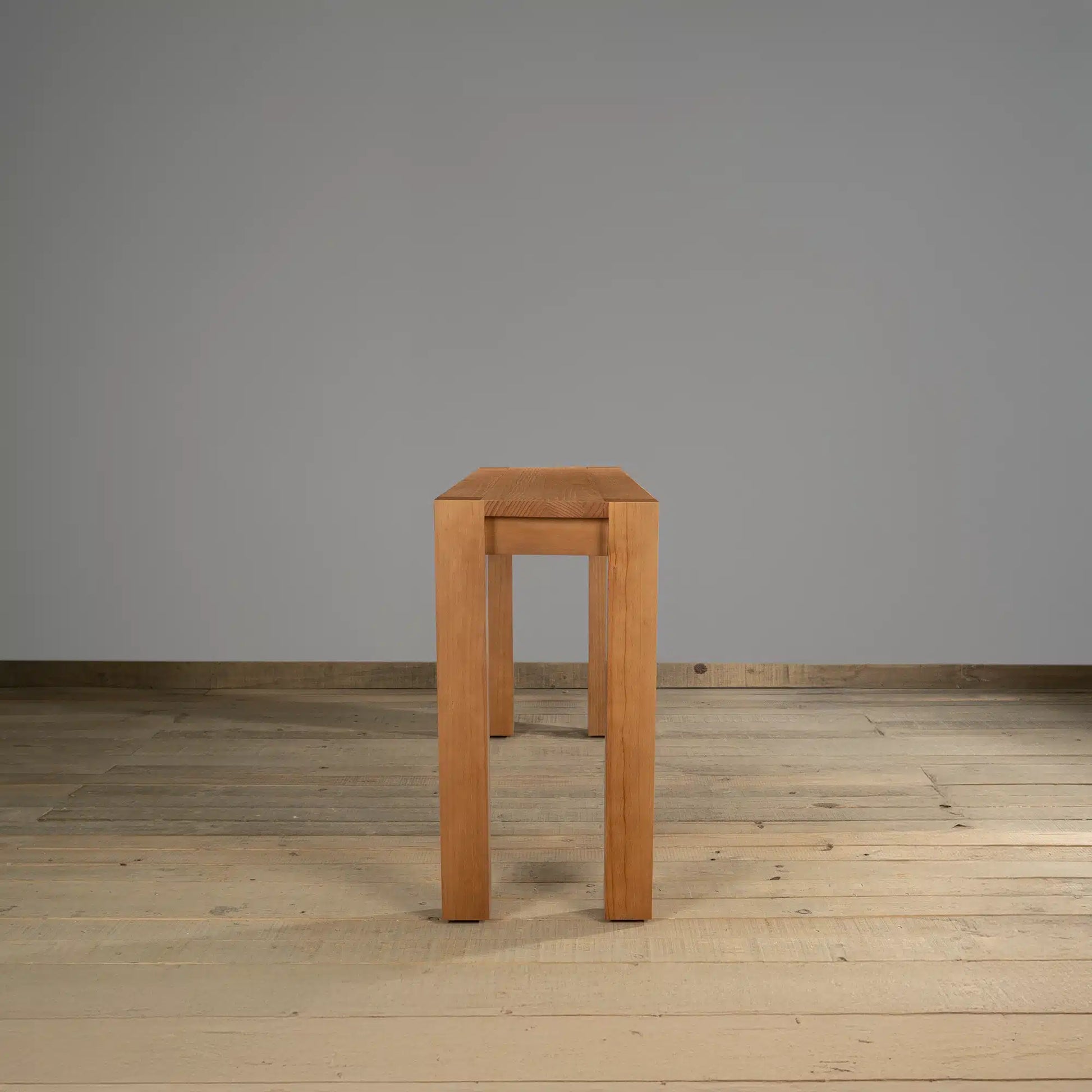 Arrimo Frosinone en Madera Nativa Solida hecho en Chile