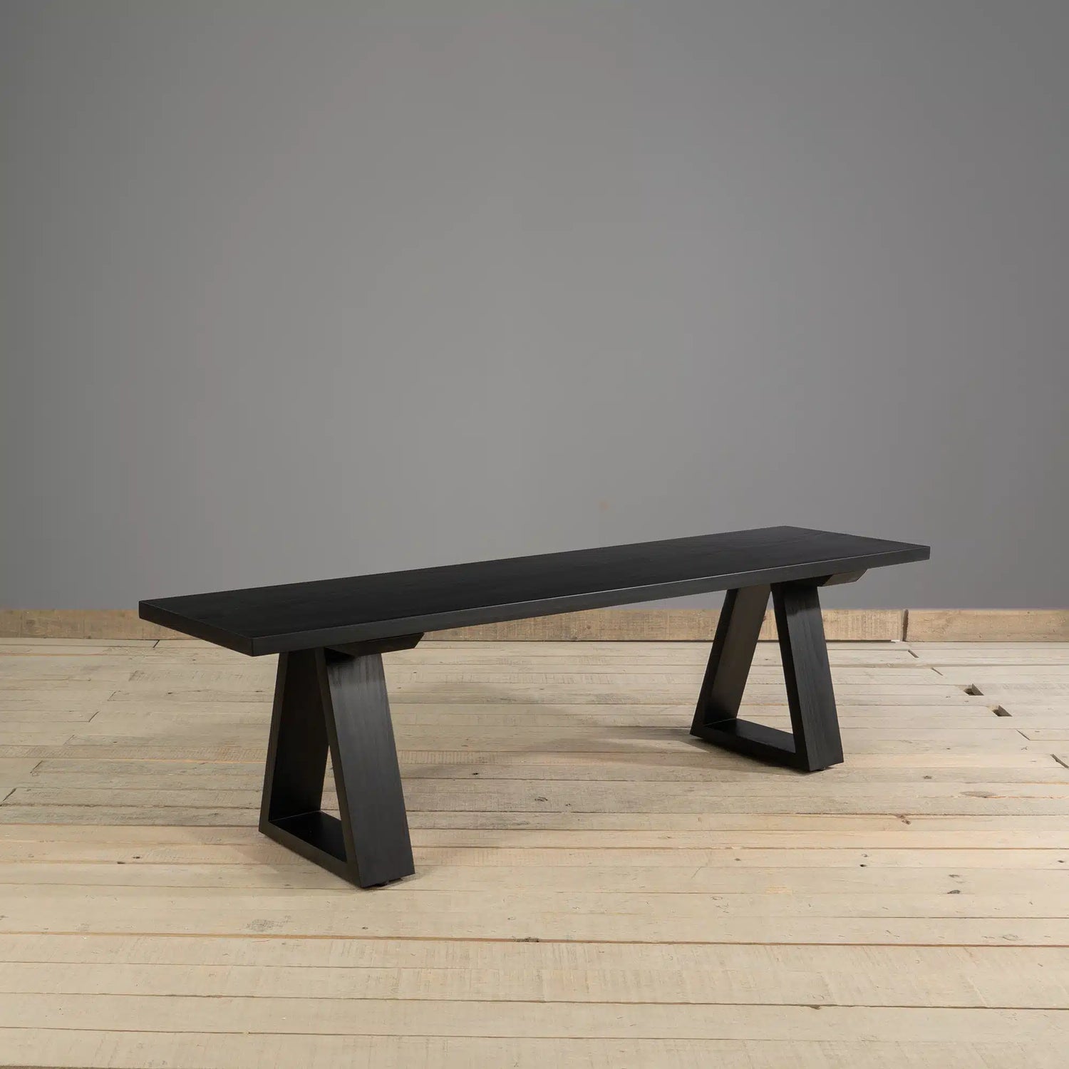 Banqueta Ardara en Madera Nativa Solida hecho en Chile