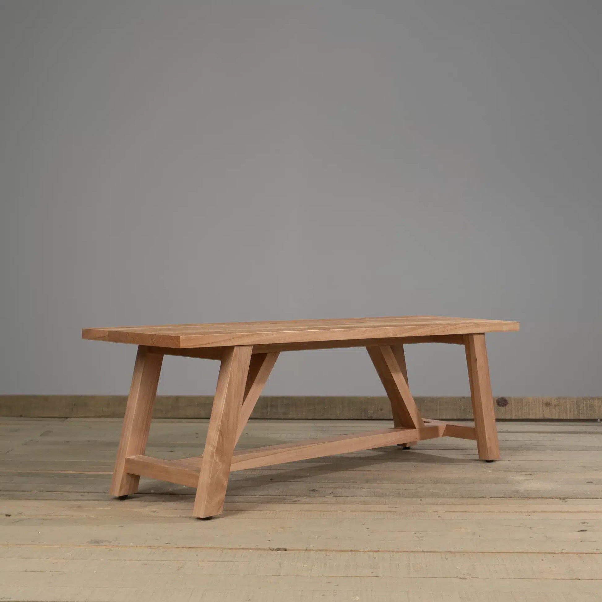 Banqueta Daiano en Madera Nativa Solida hecho en Chile