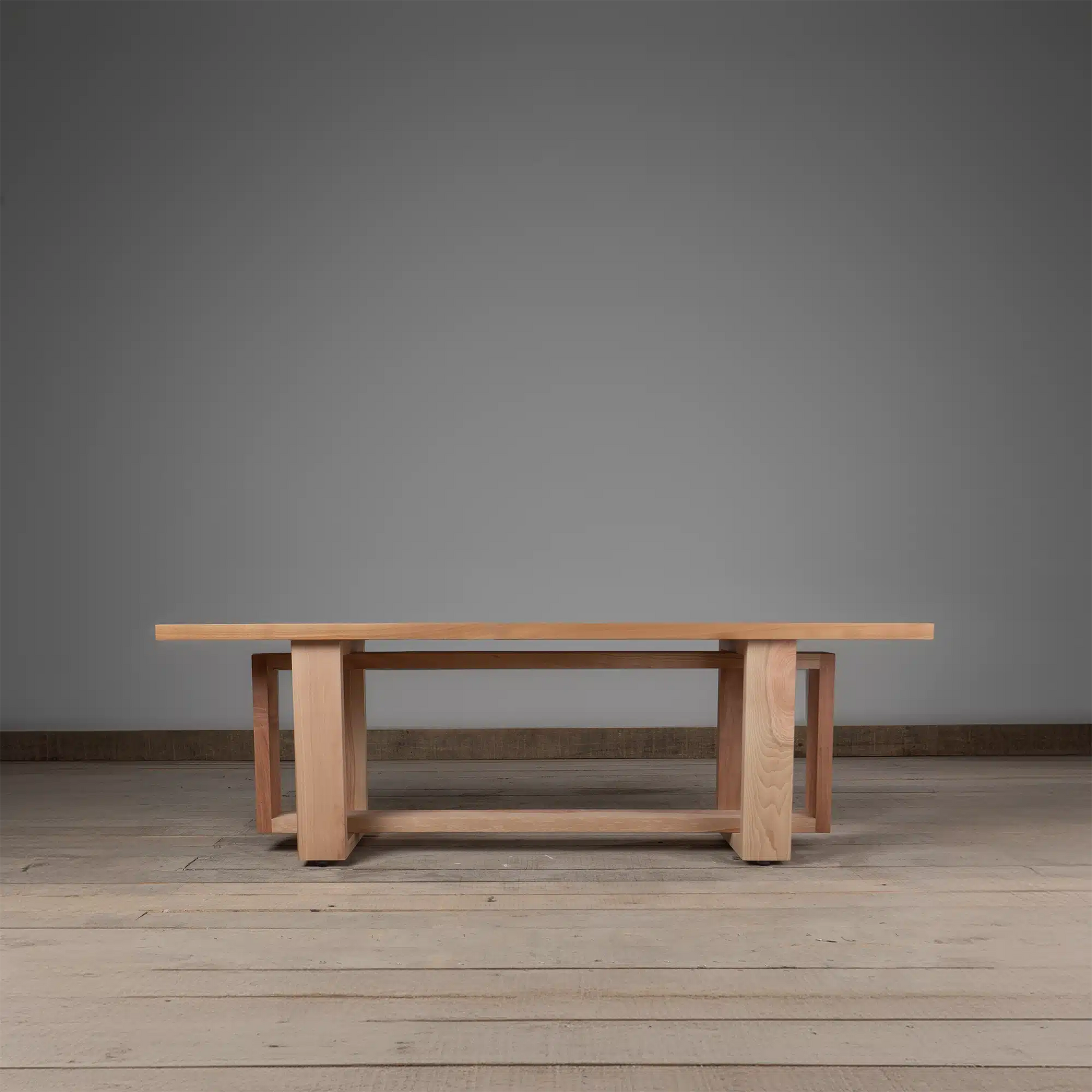 Banqueta Pompeya en Madera Nativa Solida hecho en Chile 