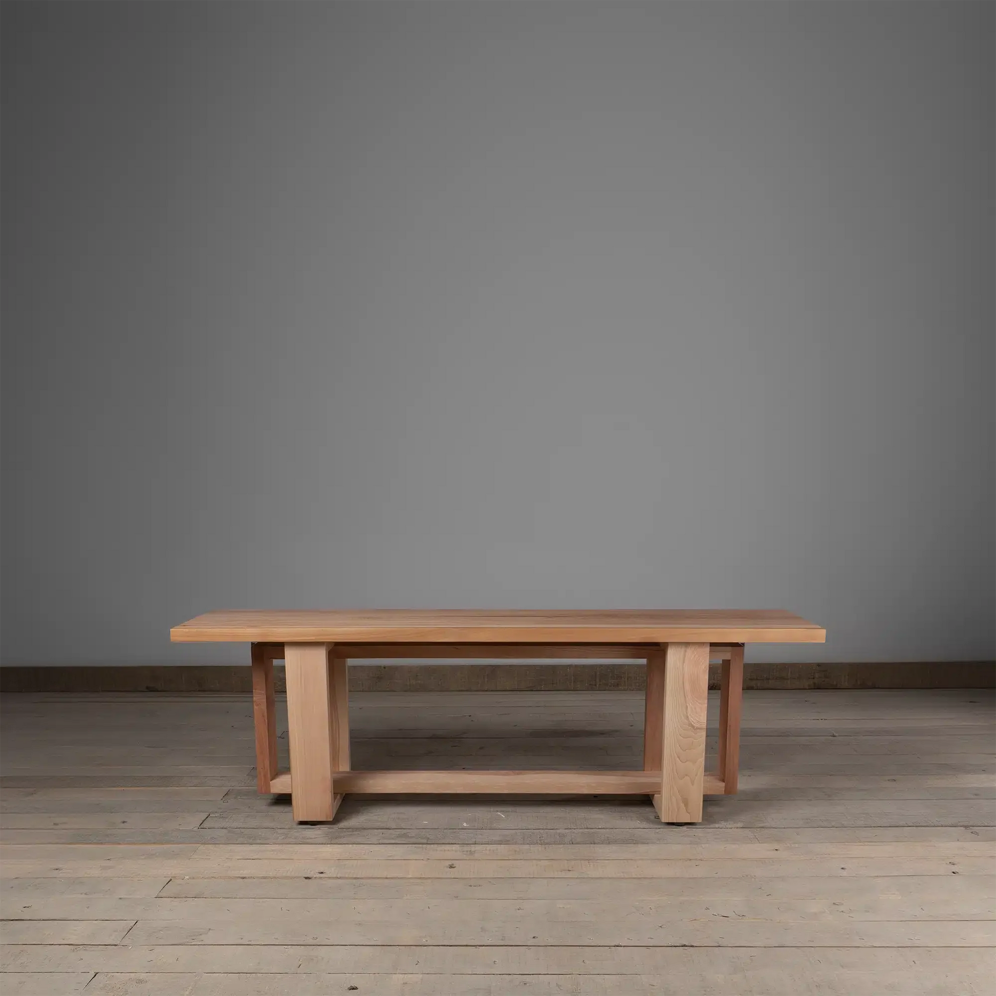 Banqueta Pompeya en Madera Nativa Solida hecho en Chile 