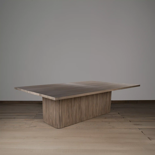 Mesa de Comedor Piacenza en Madera Nativa Solida hecho en Chile