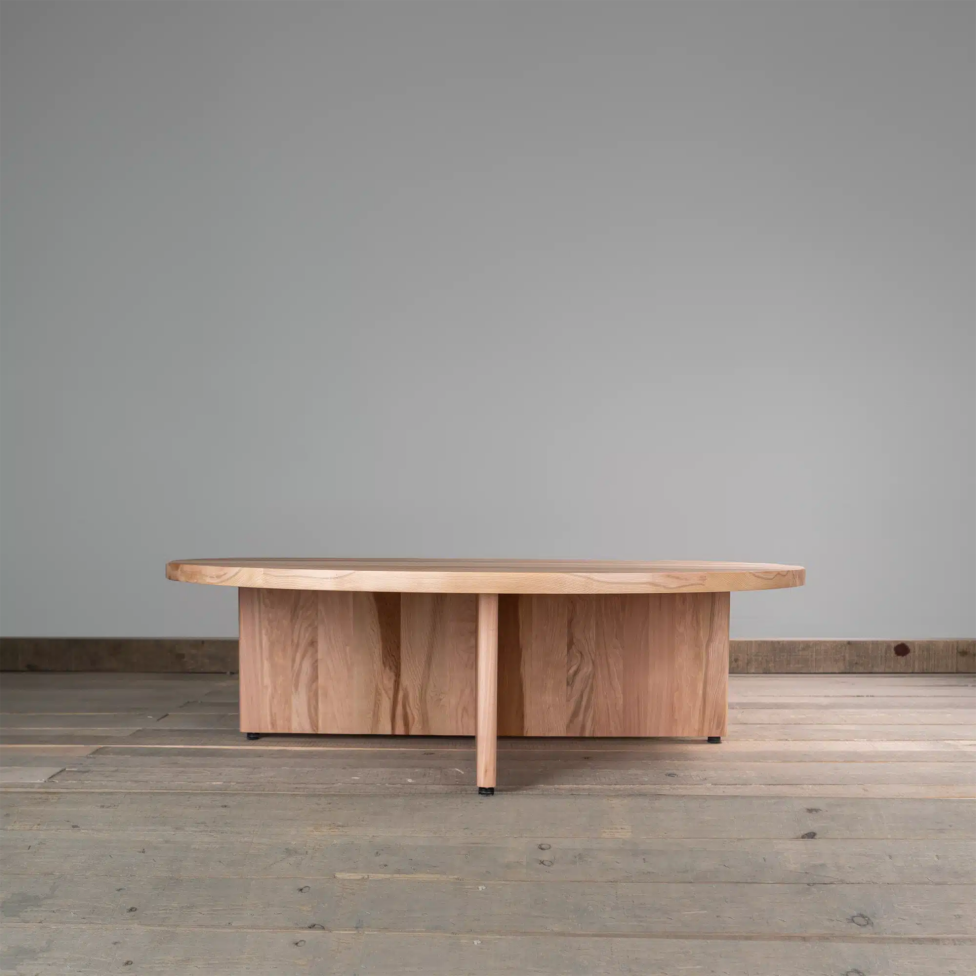 Mesa de Centro Alberona en Madera Nativa Solida hecho en Chile