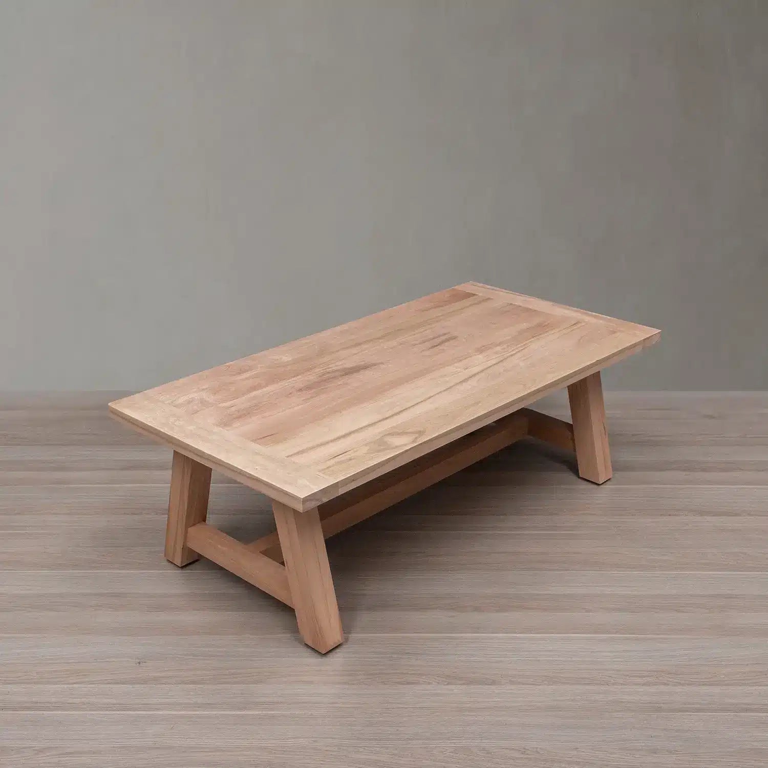 Mesa de Centro Calasetta en Madera Nativa Solida hecho en Chile