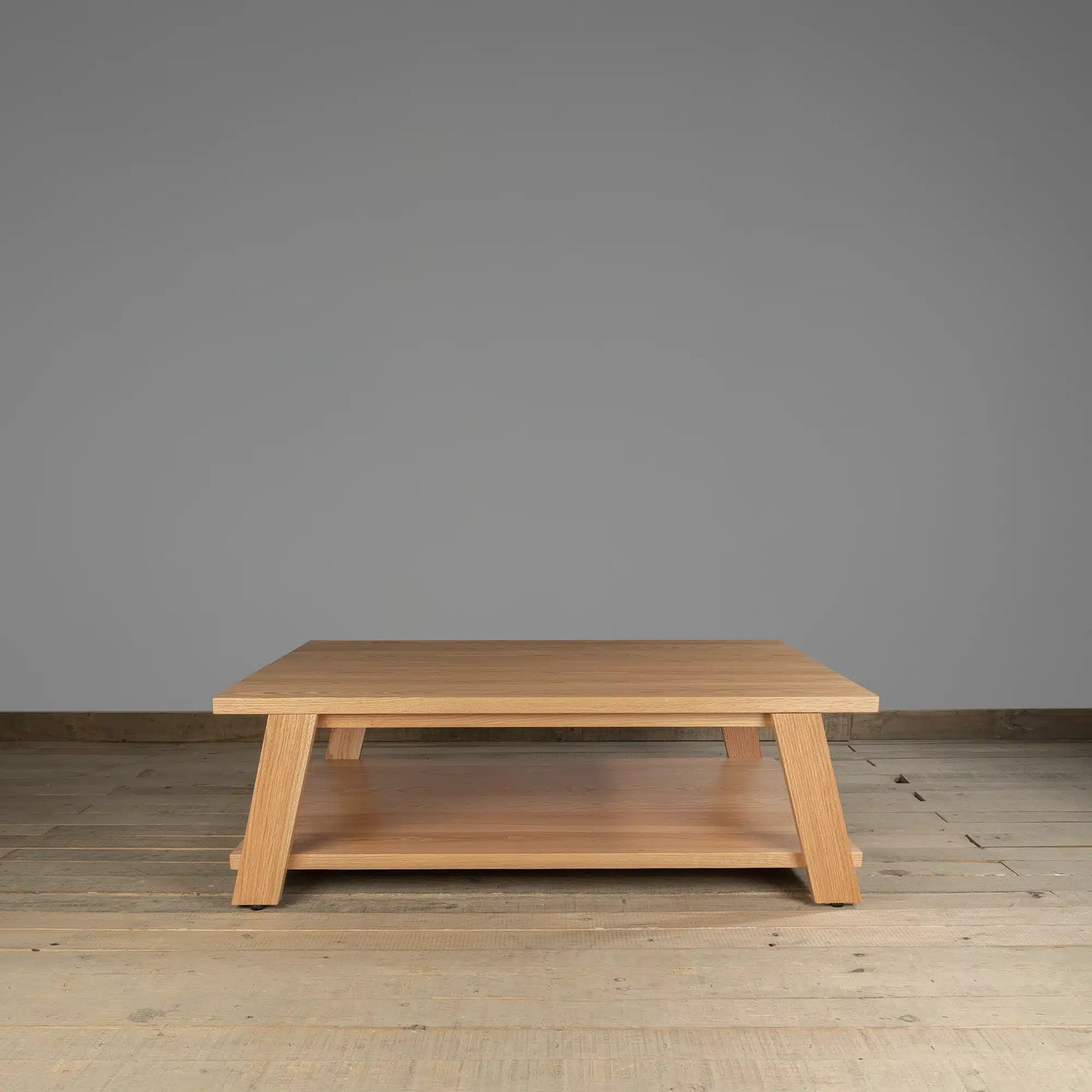 Mesa de Centro Castello en Madera Nativa Solida hecho en Chile