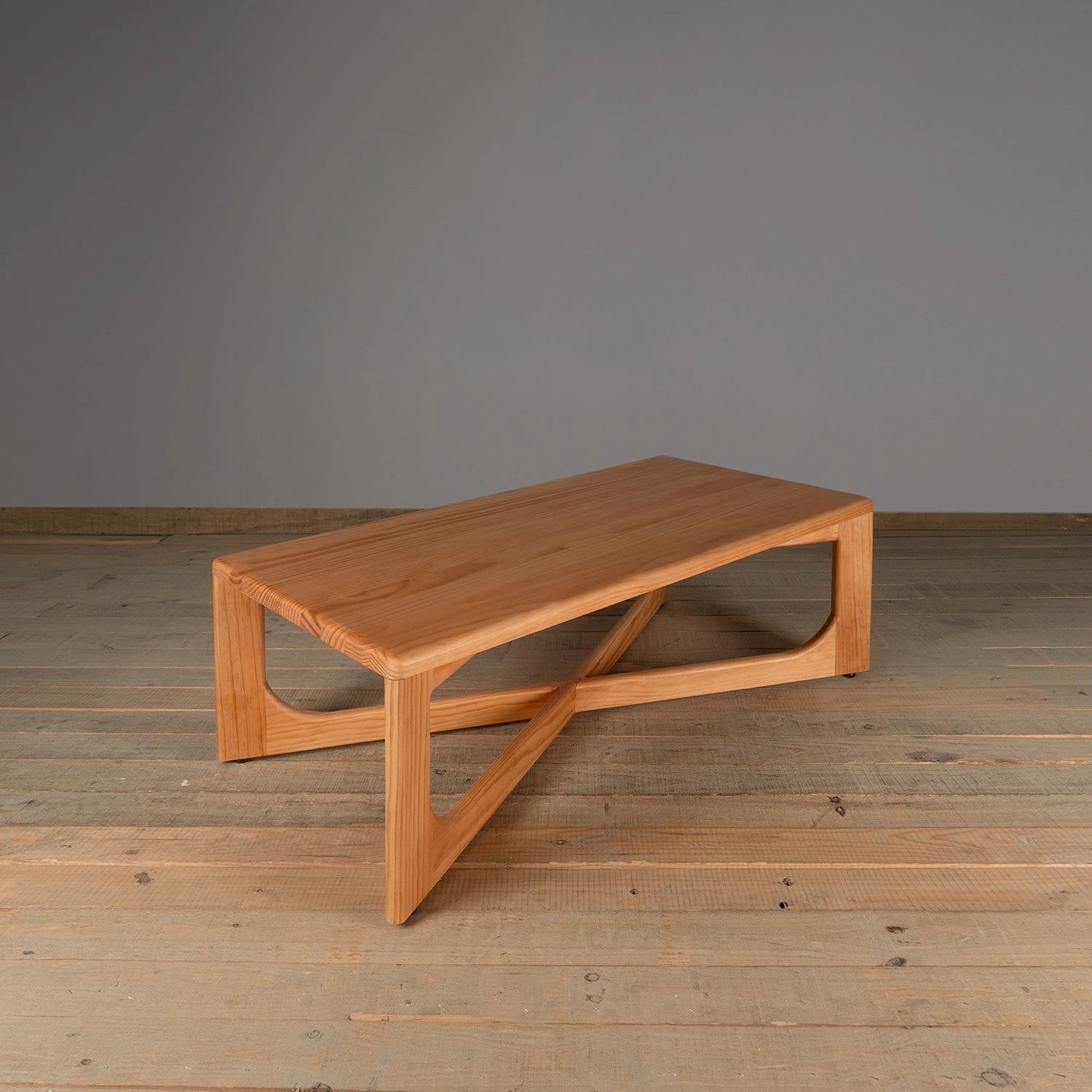 Mesa de Centro Catania en Madera Nativa Solida hecho en Chile