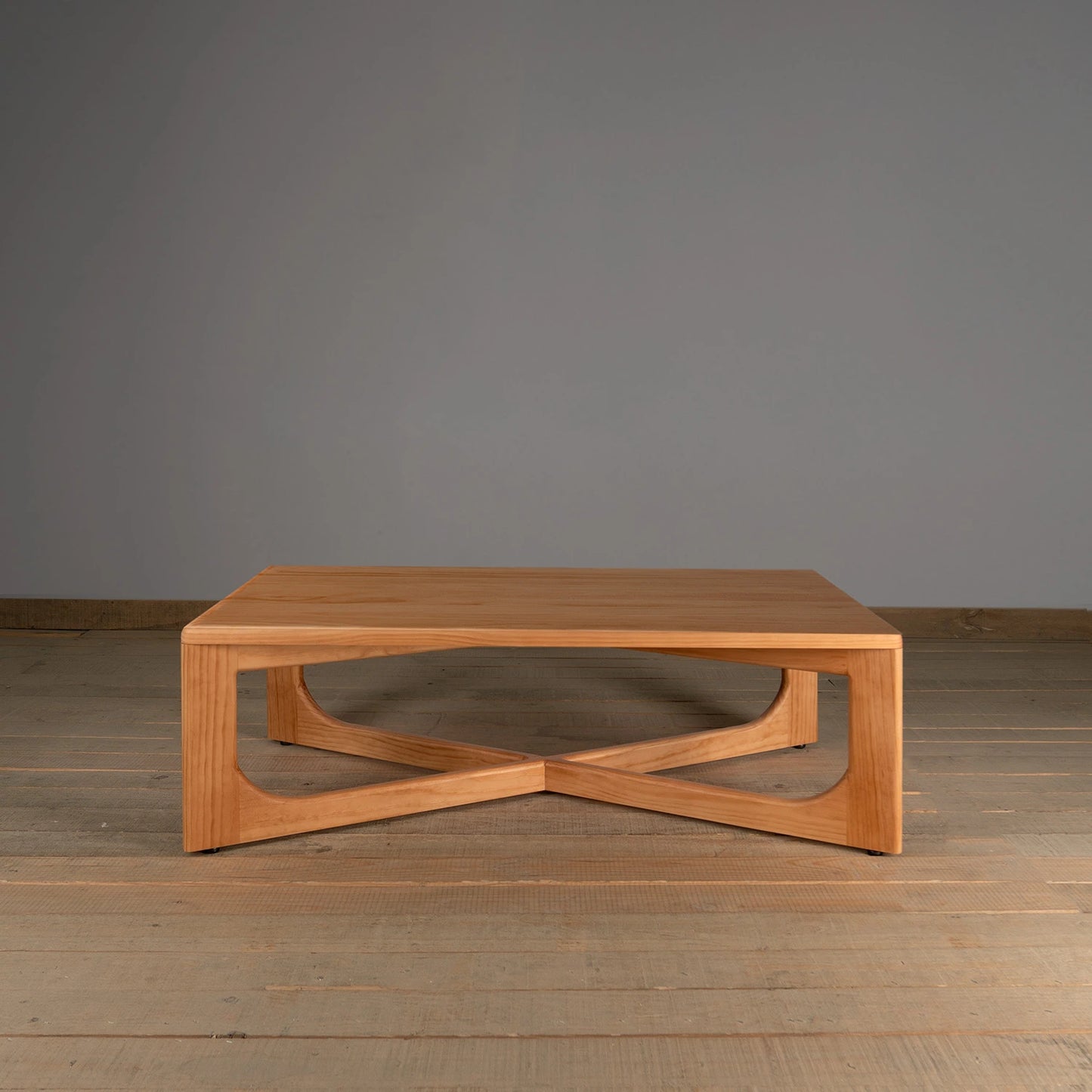 Mesa de Centro Catania en Madera Nativa Solida hecho en Chile