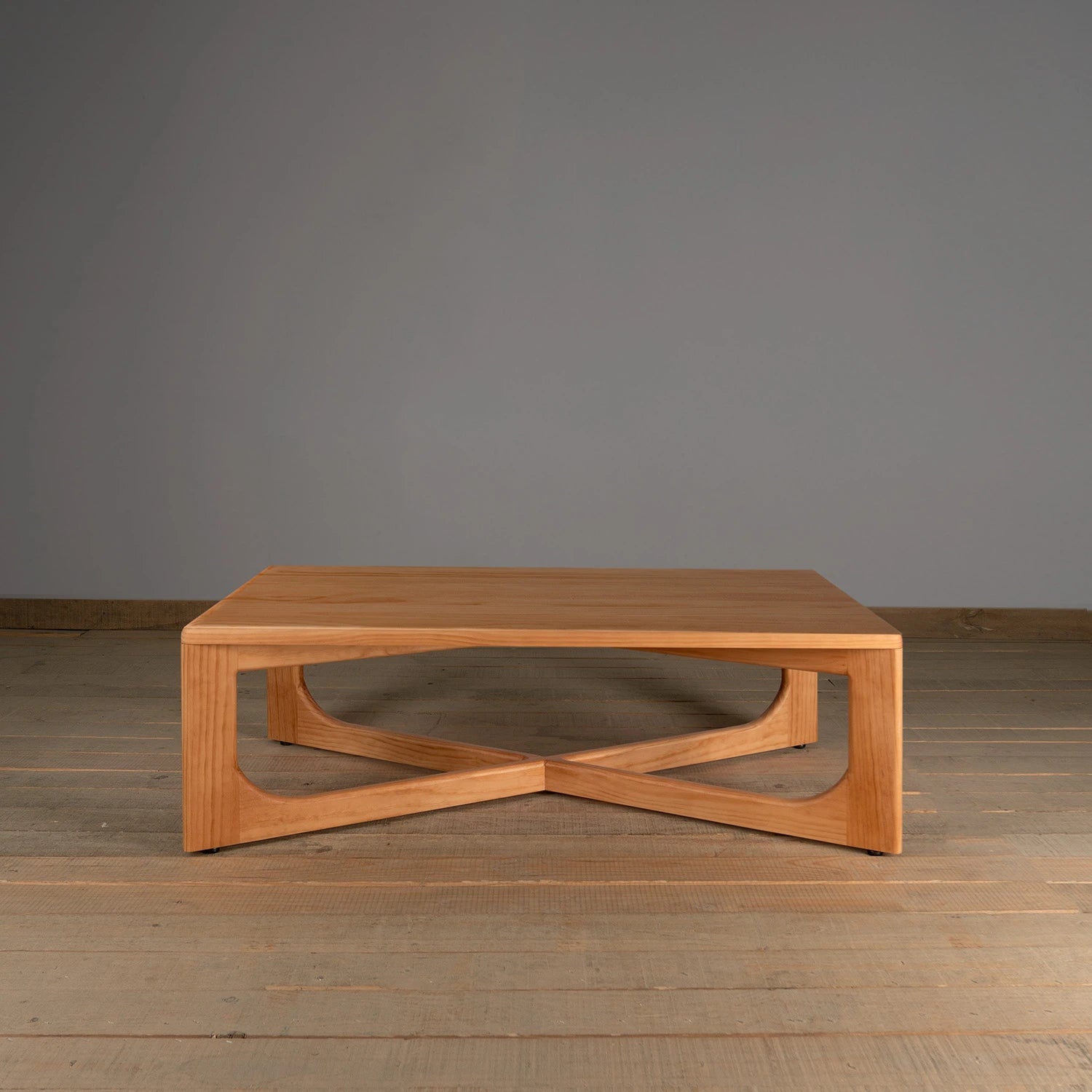 Mesa de Centro Catania en Madera Nativa Solida hecho en Chile