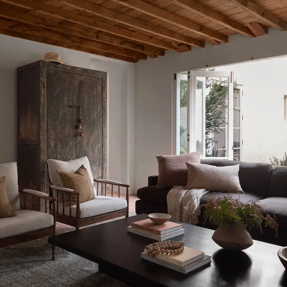 Mesa de Centro Copertino en Madera Nativa Solida hecho en Chile