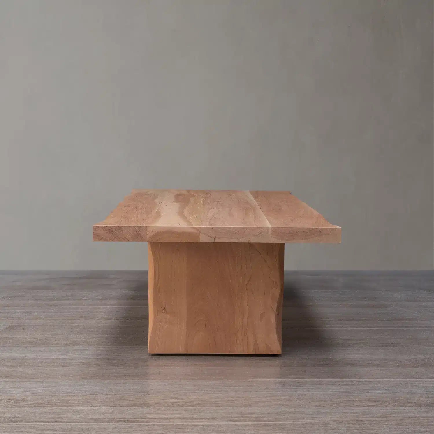 Mesa de Centro Pieranica en Madera Nativa Solida hecho en Chile