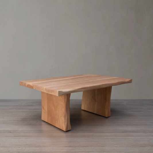 Mesa de Centro Pieranica en Madera Nativa Solida hecho en Chile