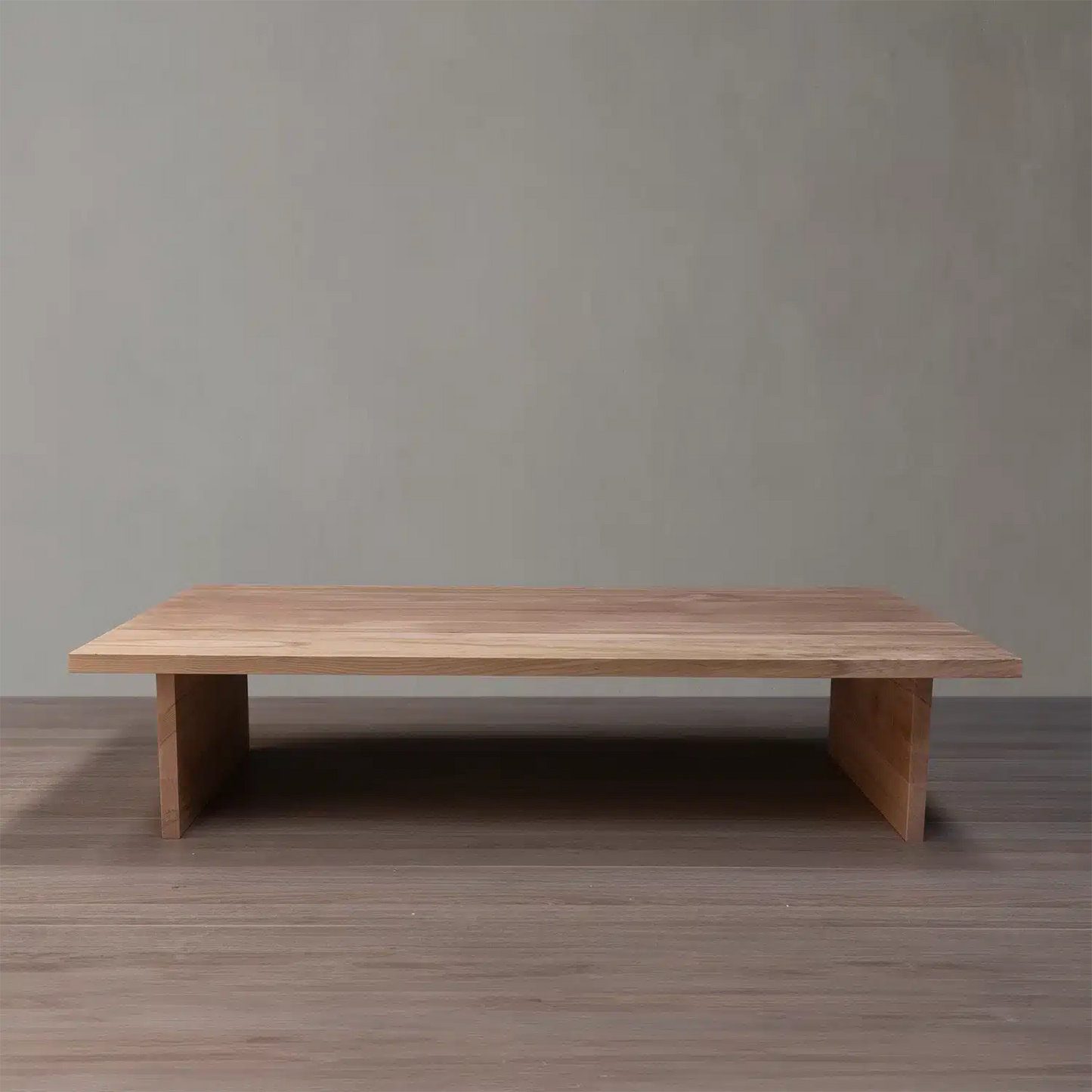 Mesa de Centro Santena en Madera Nativa Solida hecho en Chile