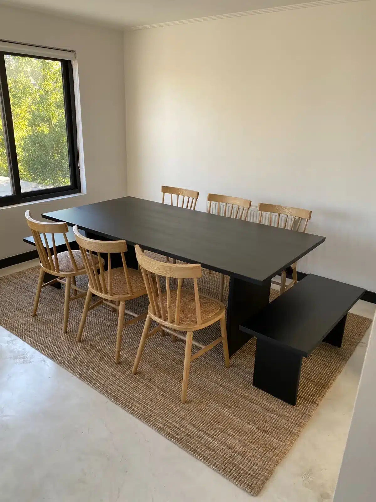 Mesa de comedor Alberona en Madera Nativa Solida hecho en Chile