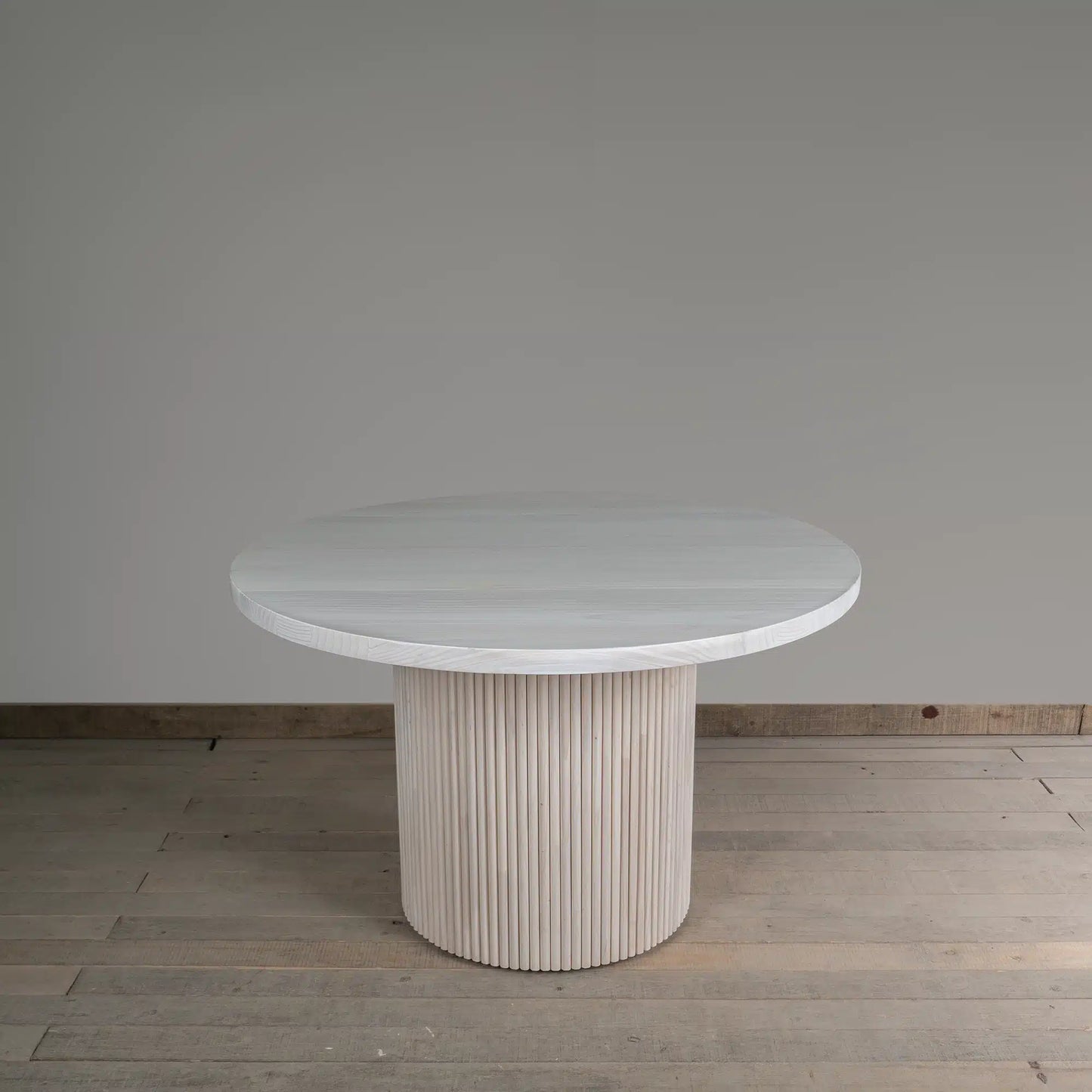 Mesa de comedor Campodoro en Madera Nativa Solida hecho en Chile