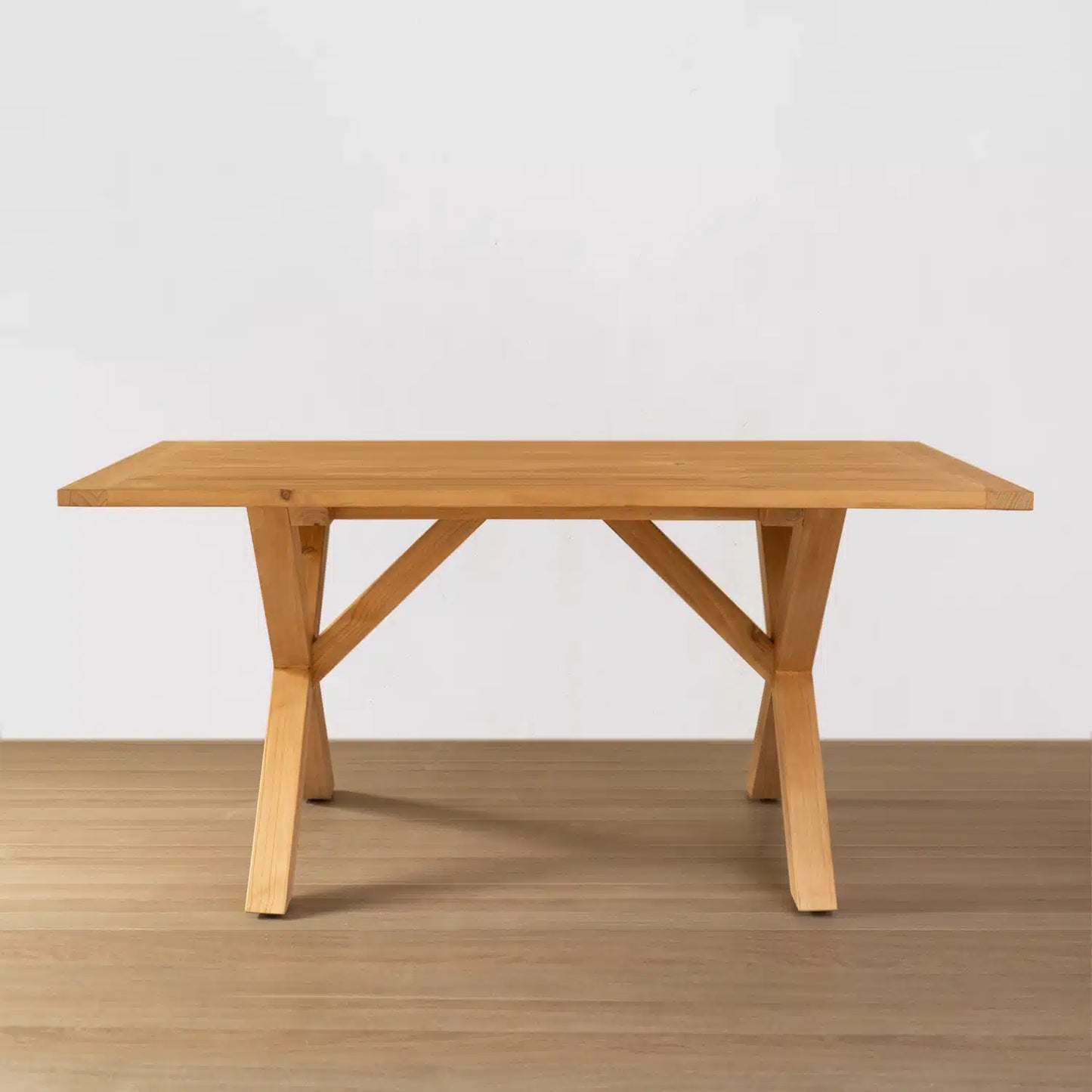 Mesa de comedor Consenza en Madera Nativa Solida hecho en Chile
