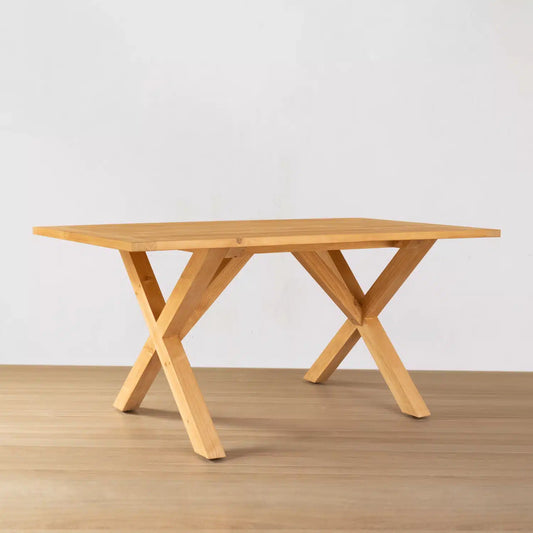 Mesa de comedor Consenza en Madera Nativa Solida hecho en Chile