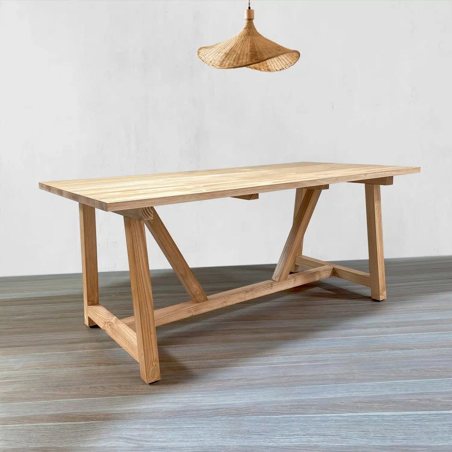 Mesa de comedor Daiano en Madera Nativa Solida hecho en Chile