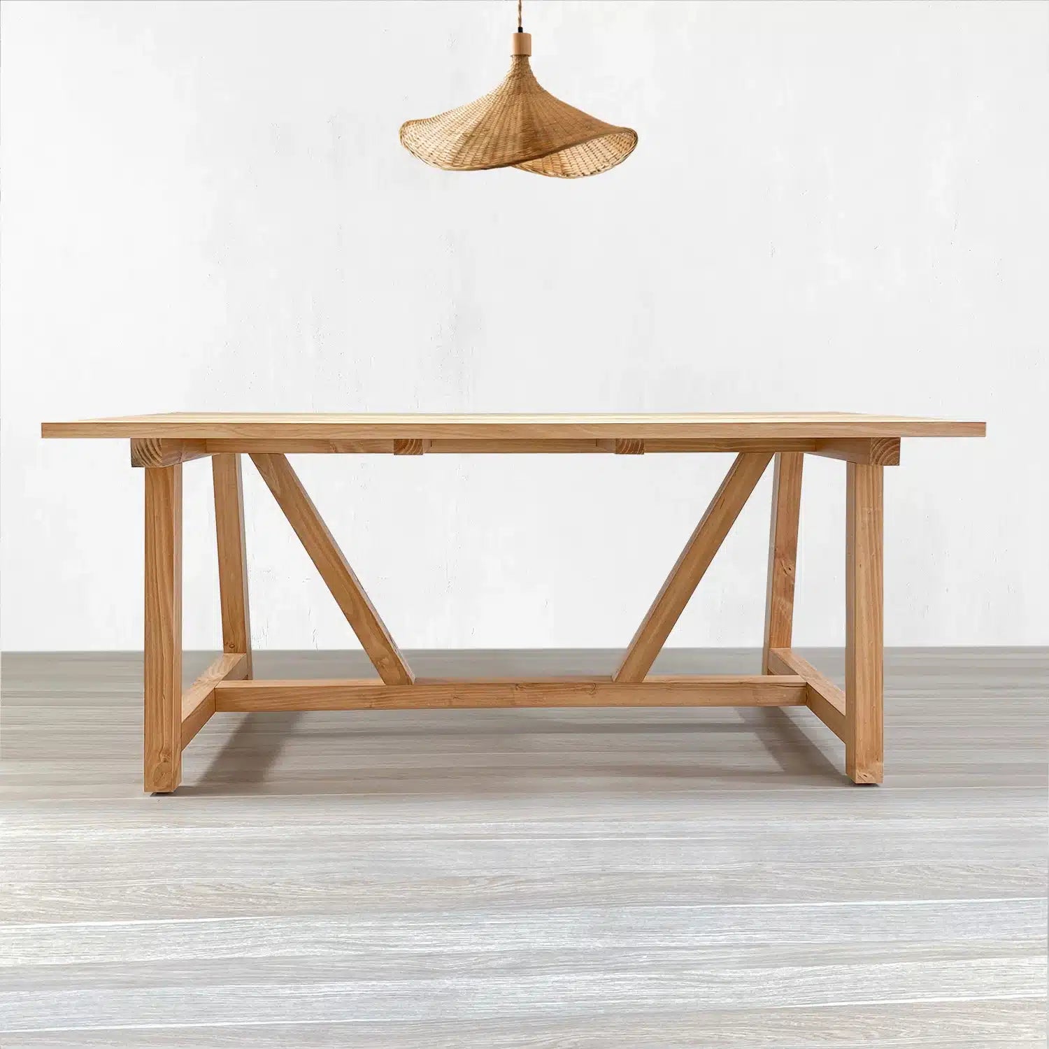 Mesa de comedor Daiano en Madera Nativa Solida hecho en Chile