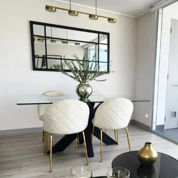 Mesa de comedor Montesilvano de vidrio en Madera Nativa Solida hecho en Chile