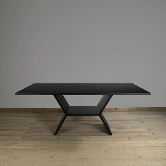 Mesa de comedor Soprana en Madera Nativa Solida hecho en Chile