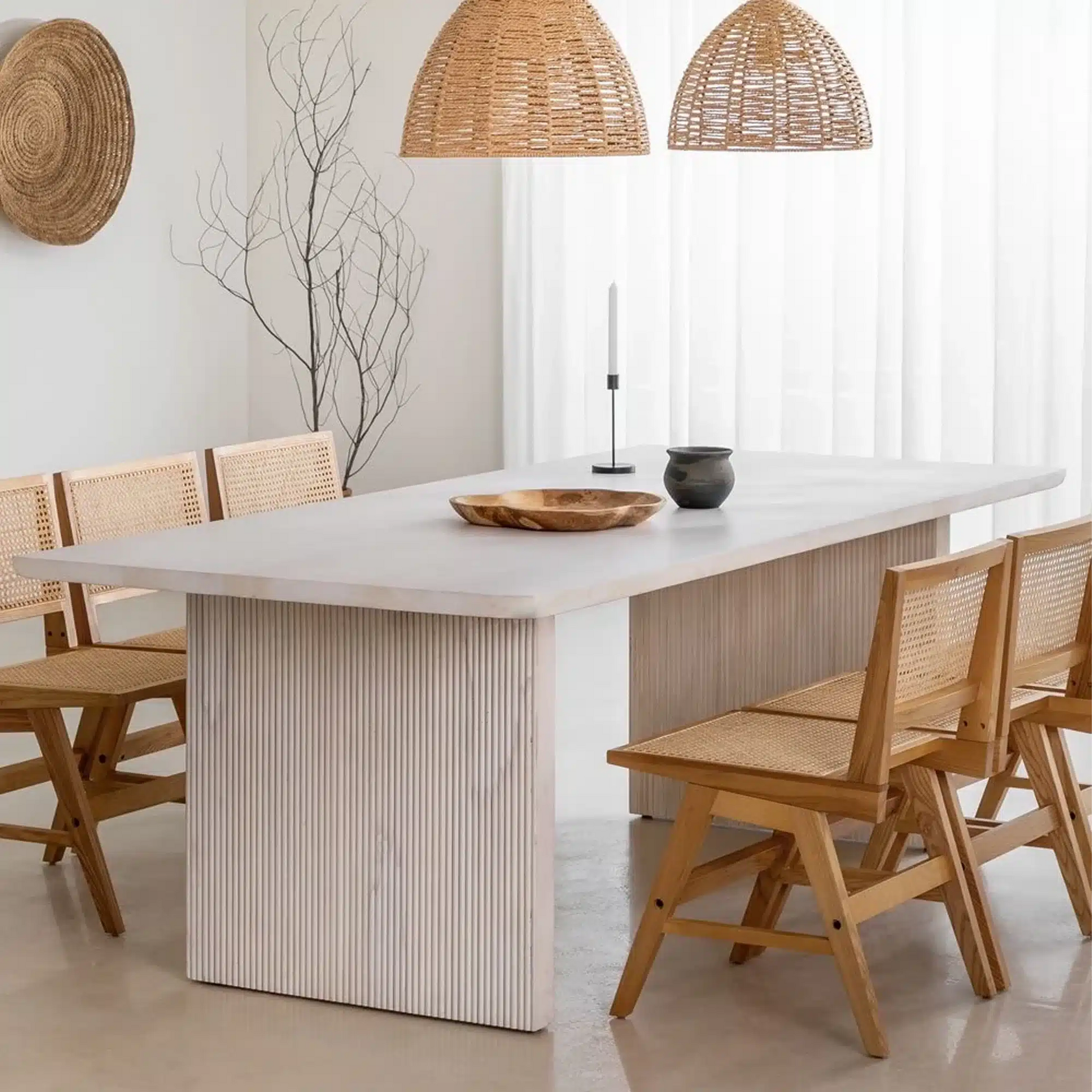 Mesa de comedor Terralba en Madera Nativa Solida hecho en Chile