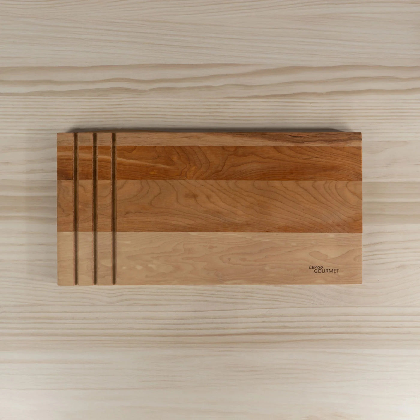 Tabla de Queso y de Verduras en Lenga Nativa hecho en Chile