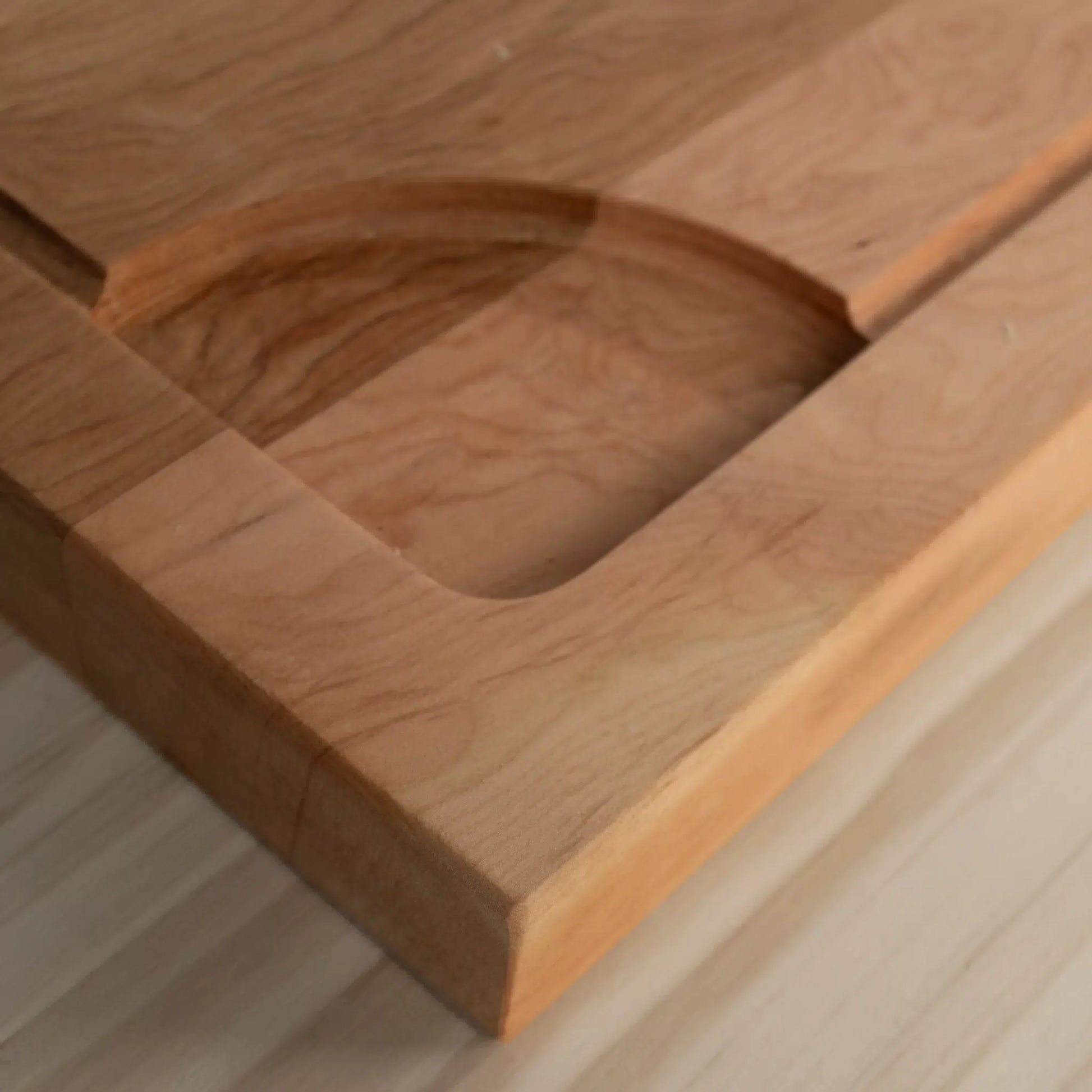 Tabla Parrillera en Lenga Nativa hecho en Chile